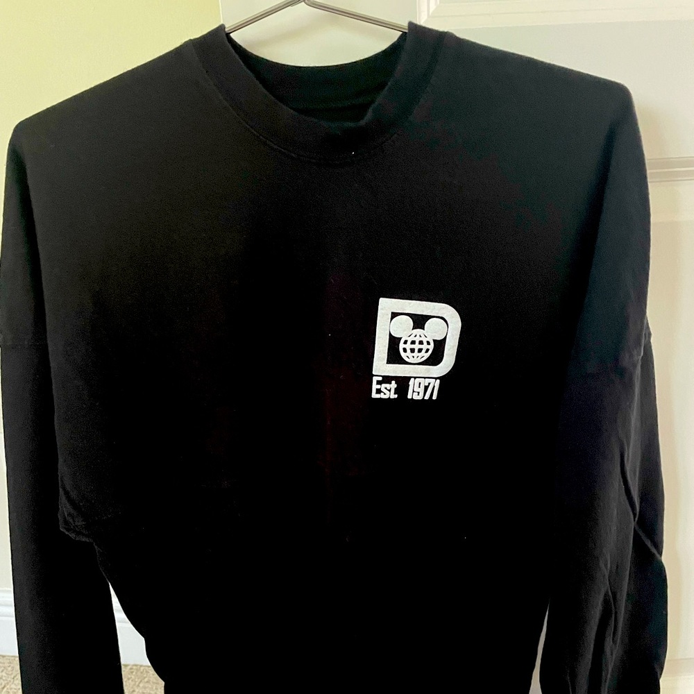 Disney sweatshirt gently used